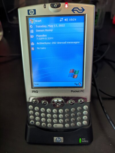 Using a Windows Mobile 2003 PDA (HP iPAQ h4350) in 2022, including  WhatsApp! 